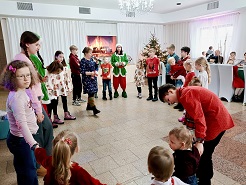 Mikołajki 2025 - dzieci oraz opiekunowie,reastauracja, zabawy, balony, anim,animatorzy, prezenty